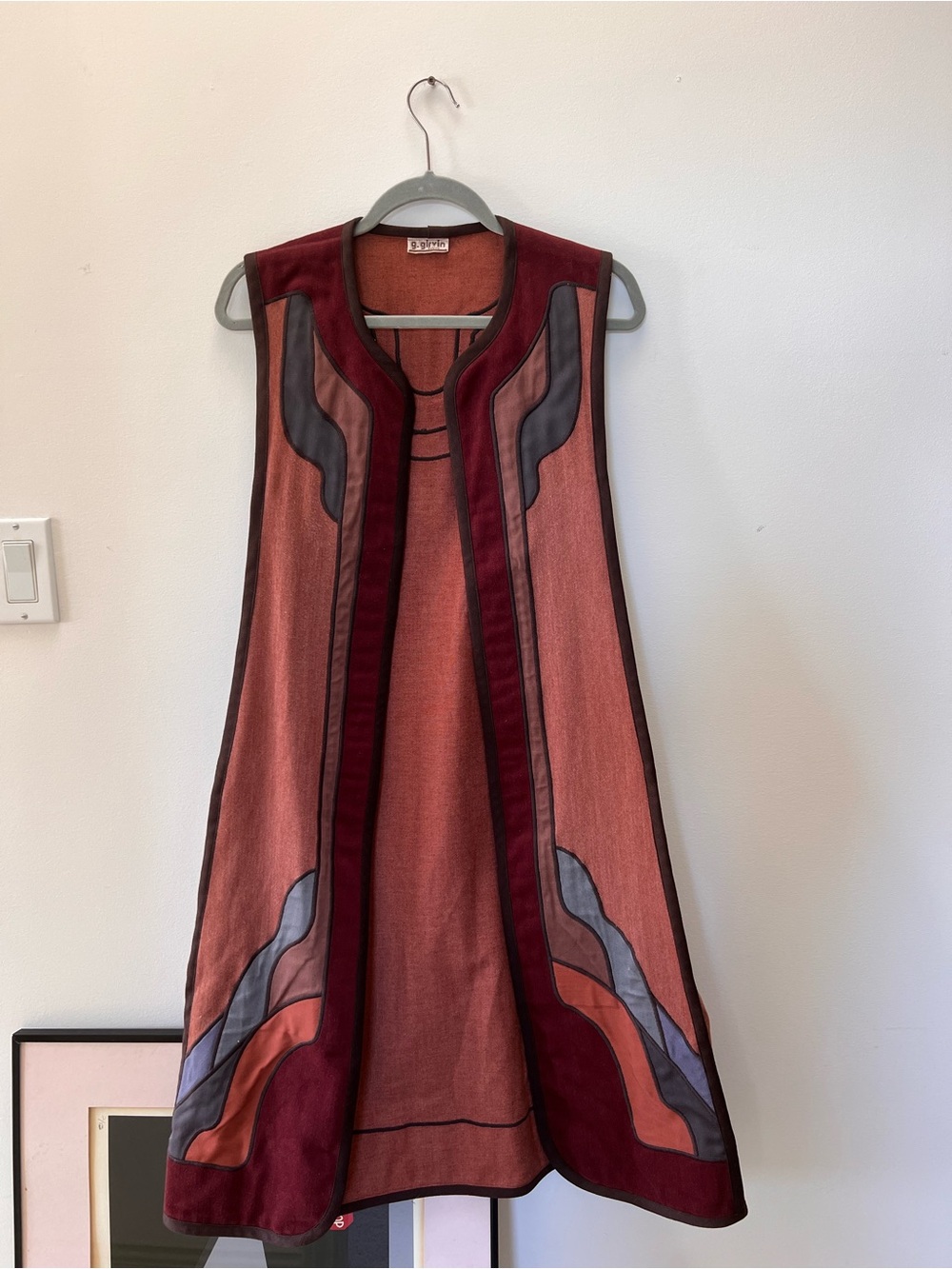 G. Girvin vintage 1970s art duster vest